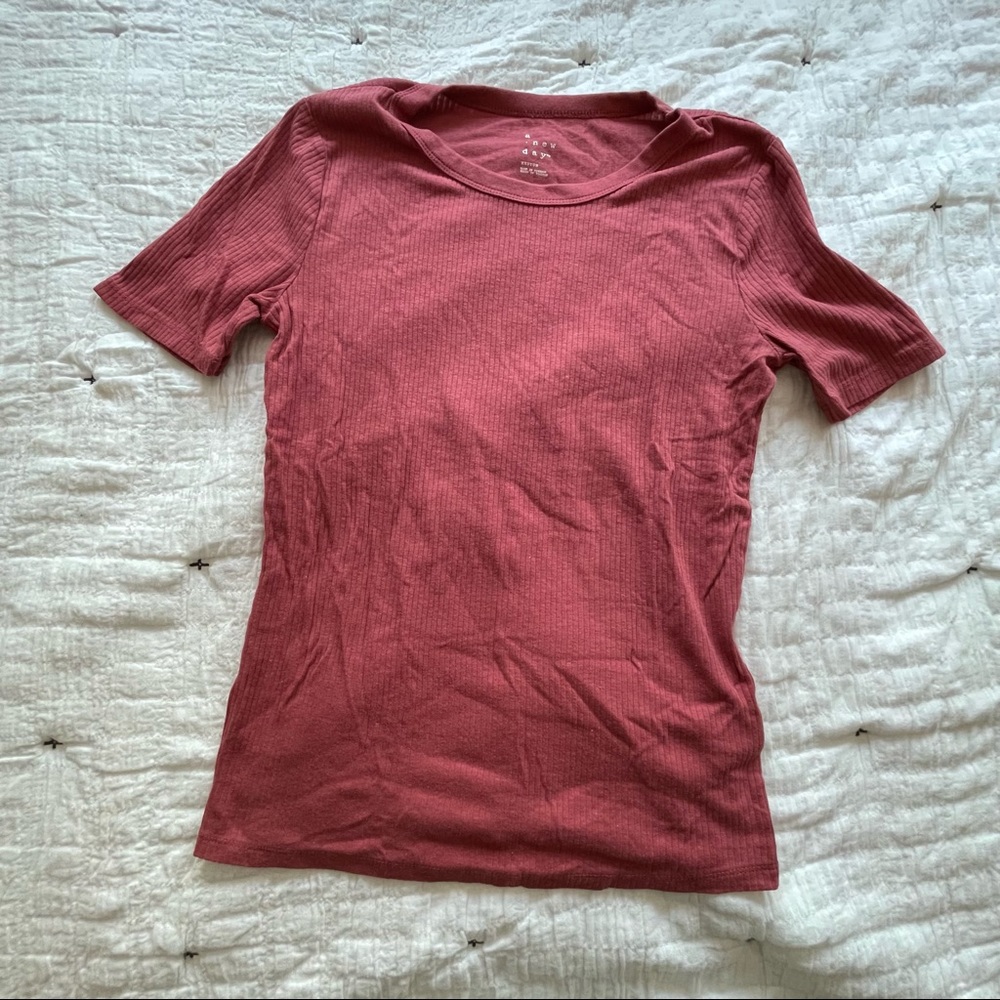 5/$30 A New Day ribbed knit tee